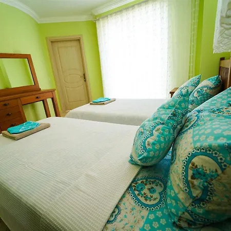 Vila Kalkanda Denize Sifir, Ozel Iskeleli 4+1 Plajli, Havuzlu Kaş